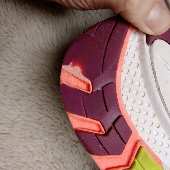 Saucony Womens Zealot Iso 2 Running Shoe - Picture 12 of 13